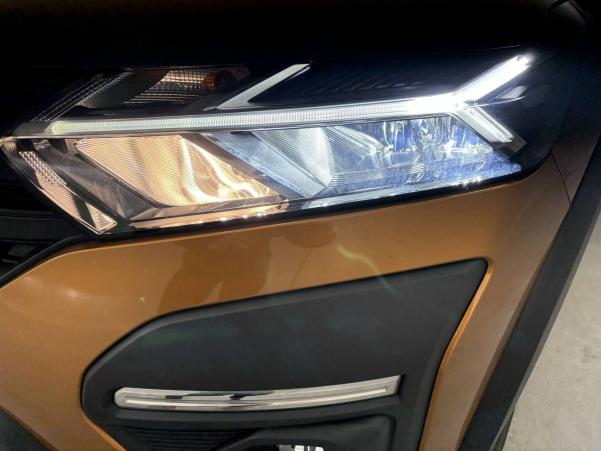 Vente en ligne Dacia Sandero  ECO-G 100 au prix de 13 790 €
