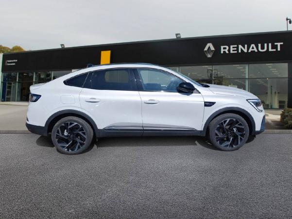 Vente en ligne Renault Arkana  E-Tech 145 - 23 au prix de 30 990 €