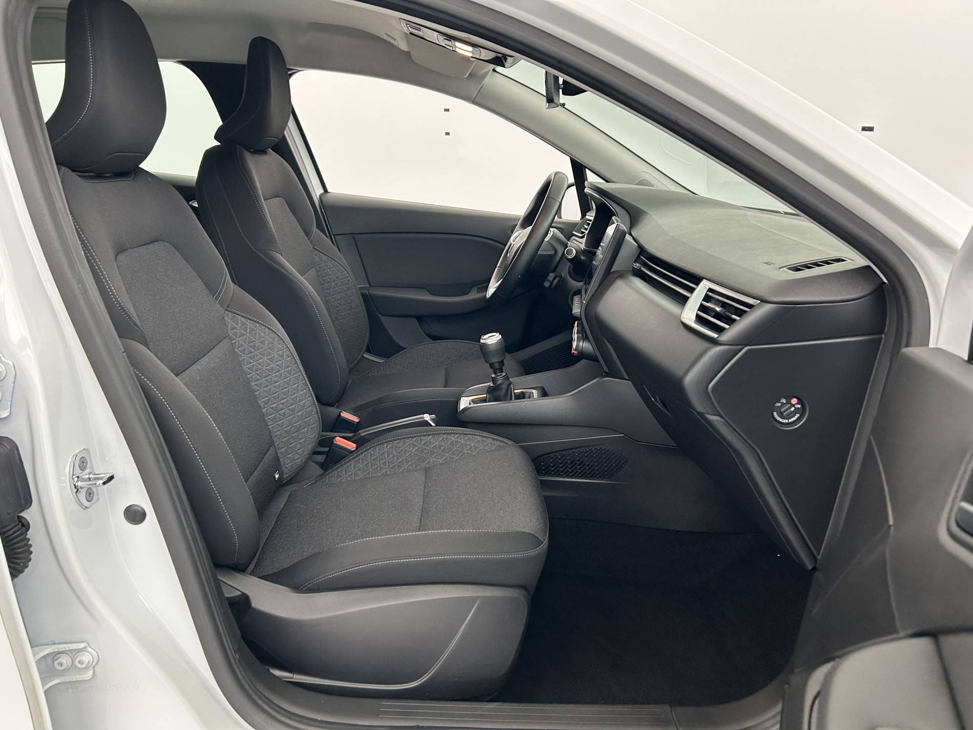 Vente en ligne Renault Clio 5 Clio Blue dCi 85 au prix de 12 990 €