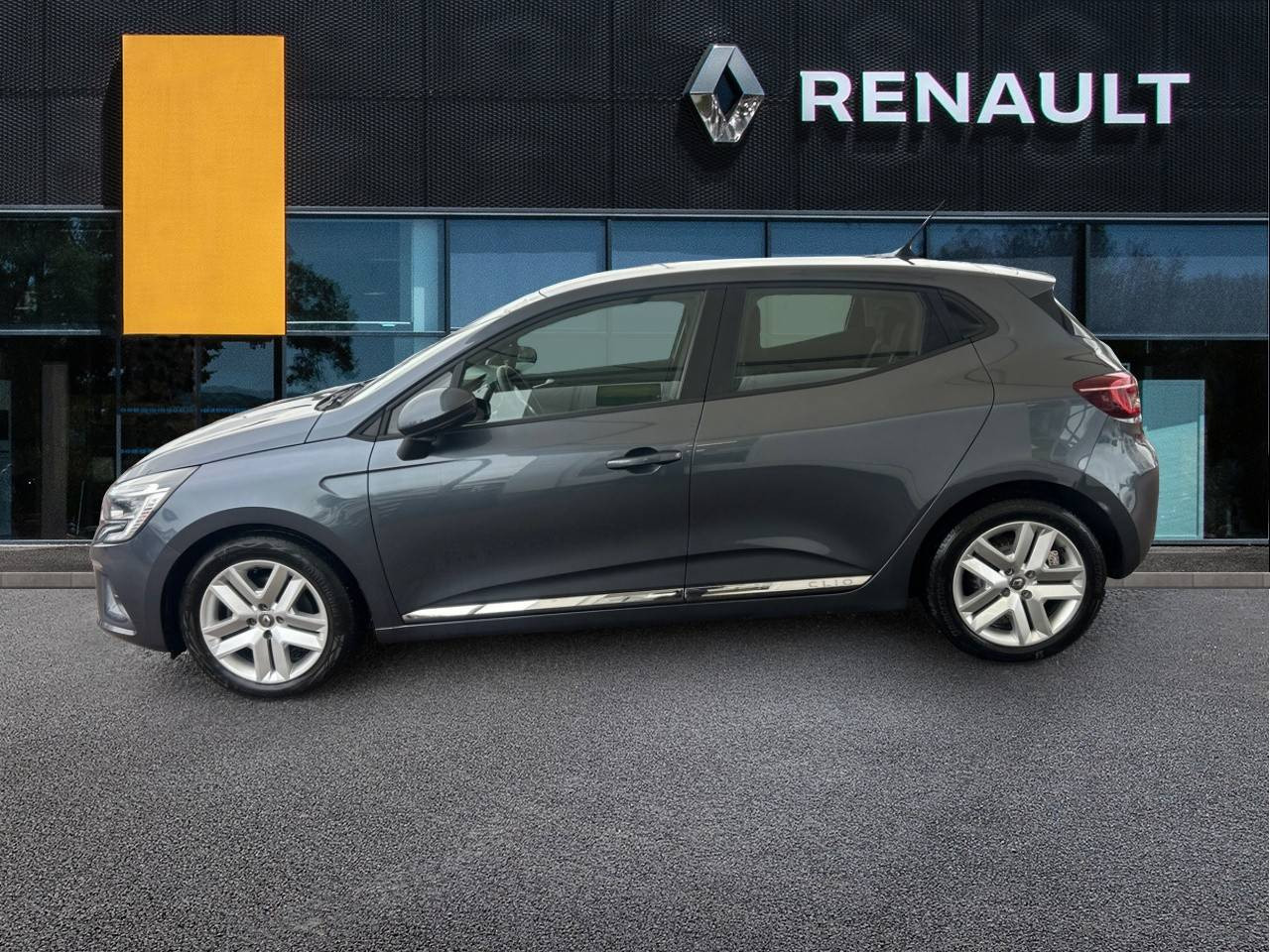 Vente en ligne Renault Clio 5 Clio Blue dCi 85 au prix de 14 290 €