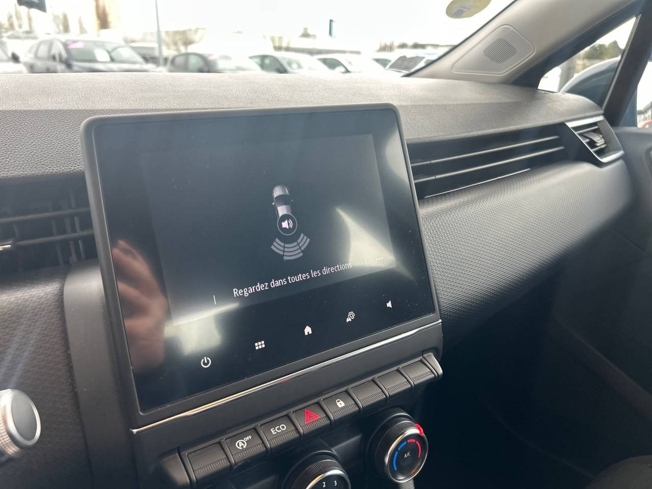 Vente en ligne Renault Clio 5 Clio Blue dCi 85 au prix de 14 290 €