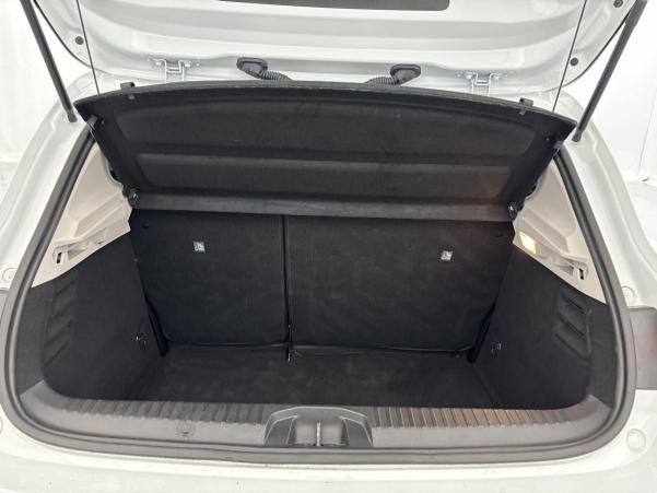 Vente en ligne Renault Clio 5 Clio Blue dCi 85 au prix de 12 990 €