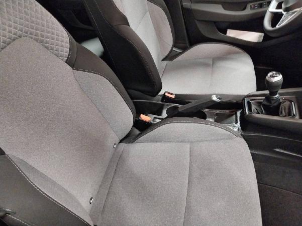 Vente en ligne Renault Clio 5 Clio SCe 65 au prix de 13 990 €