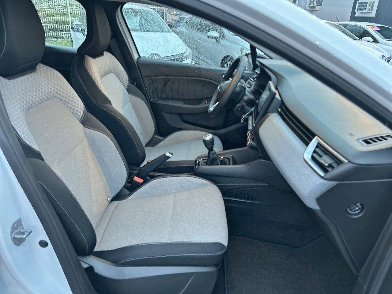 Vente en ligne Renault Clio 5 Clio SCe 65 ch GSR2 au prix de 17 590 €