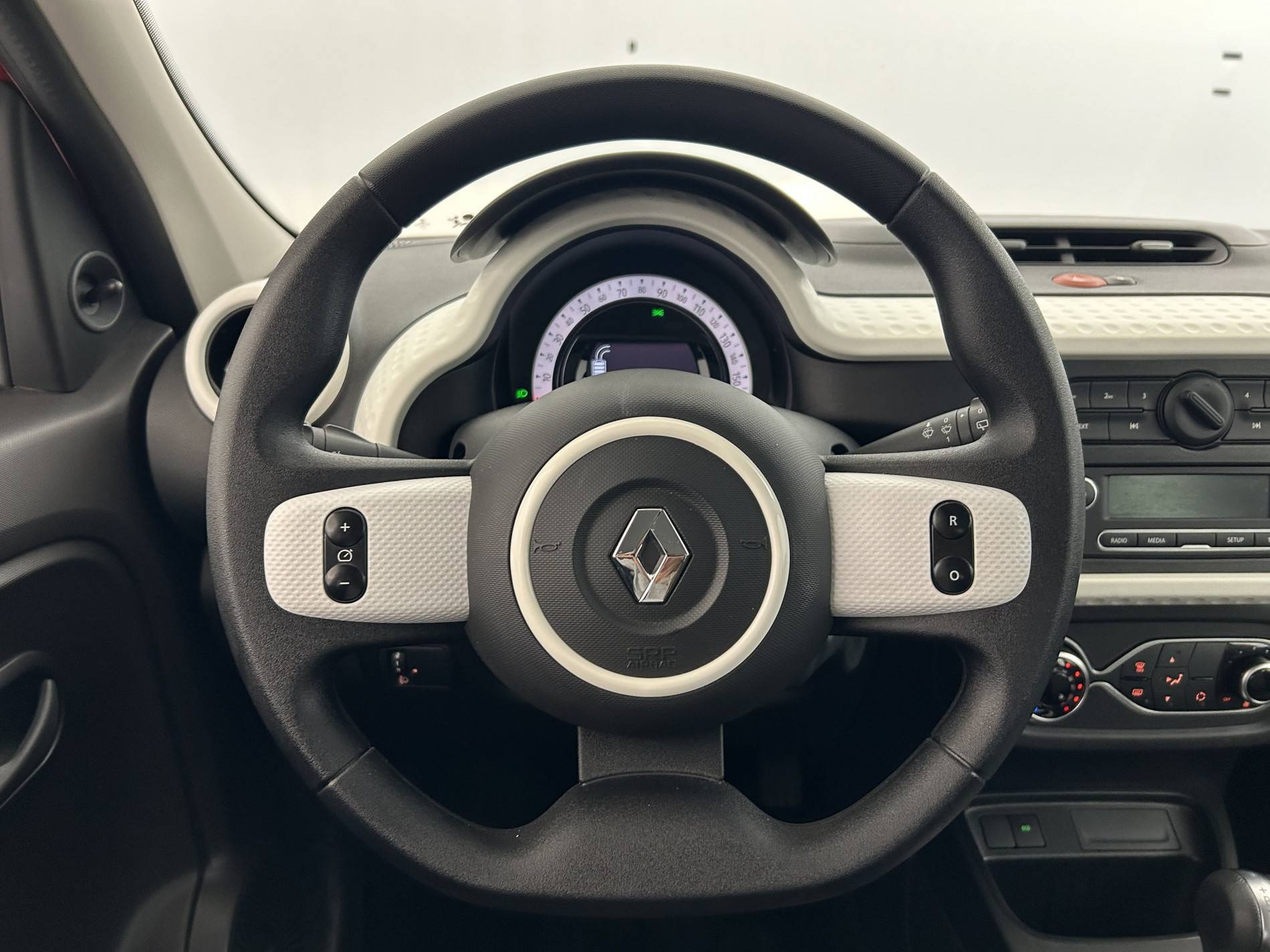 Vente en ligne Renault Twingo Electrique Twingo III E-Tech au prix de 10 790 €