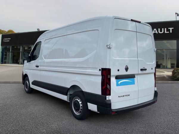 Vente en ligne Renault Master MASTER FGN TRAC 3T3 L2H2 BLUE DCI 130 au prix de 31 900 €