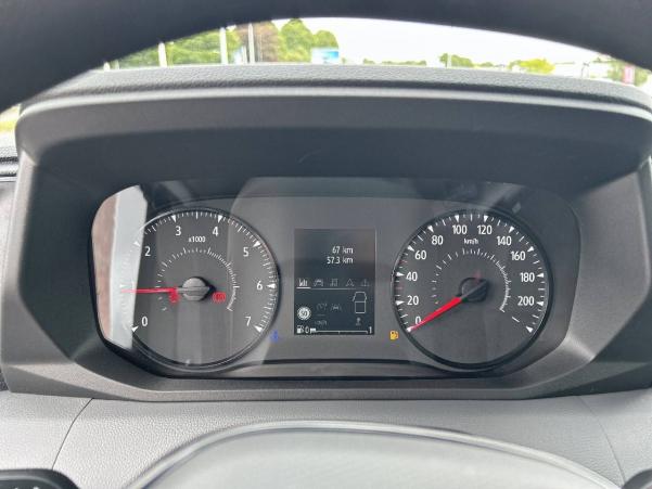 Vente en ligne Renault Master MASTER FGN TRAC 3T3 L2H2 BLUE DCI 130 au prix de 31 900 €