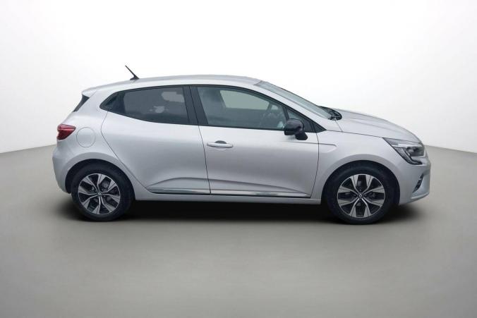 Vente en ligne Renault Clio 5 Clio TCe 90 au prix de 15 990 €