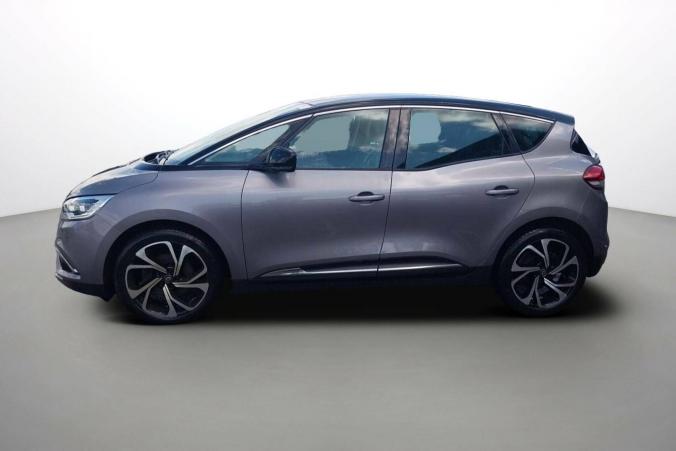 Vente en ligne Renault Scenic 4 Scenic Blue dCi 120 EDC au prix de 18 990 €