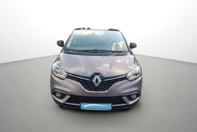 Vente en ligne Renault Scenic 4 Scenic Blue dCi 120 EDC au prix de 18 990 €