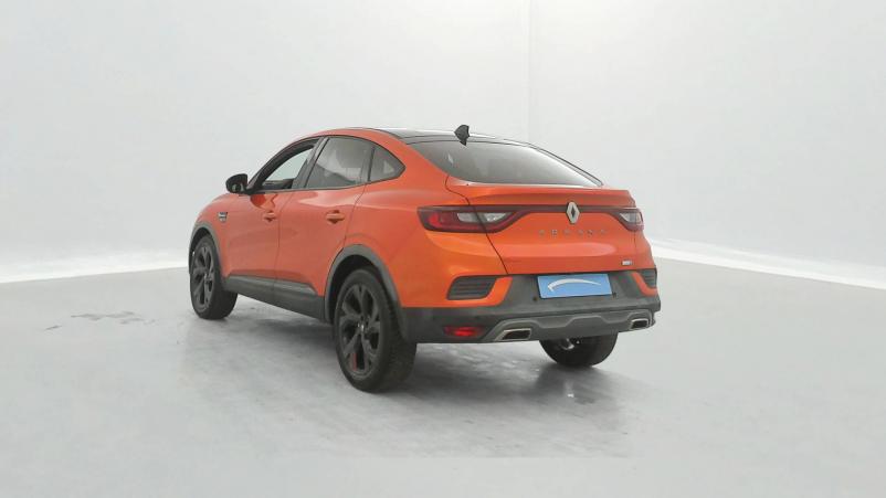 Vente en ligne Renault Arkana  E-Tech 145 - 21B au prix de 22 590 €