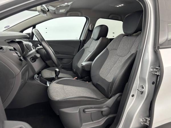 Vente en ligne Renault Captur  TCe 90 au prix de 13 990 €