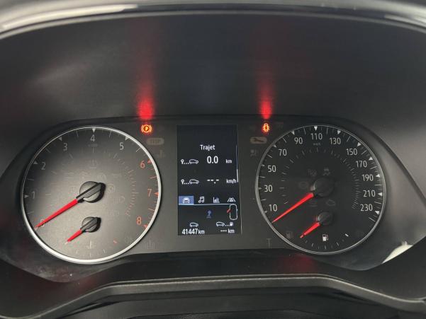 Vente en ligne Renault Clio 5 Clio TCe 90 - 21N au prix de 14 590 €