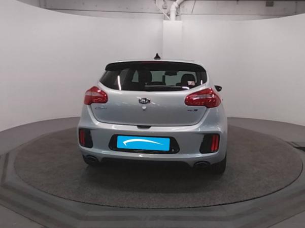 Vente en ligne Kia Ceed Cee'd 1.0 T-GDI 120 ch ISG au prix de 12 990 €