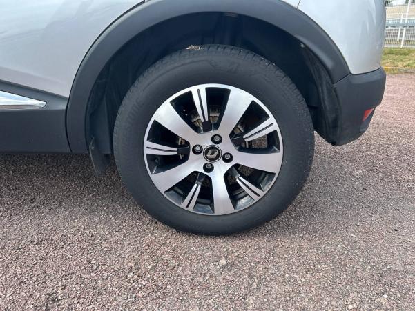 Vente en ligne Renault Captur Captur TCe 90 E6C au prix de 12 390 €