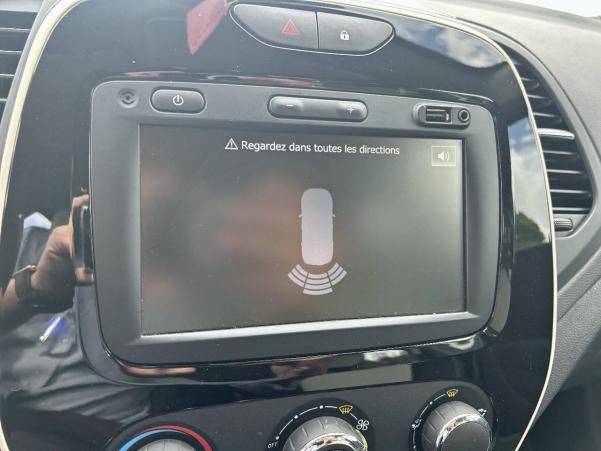 Vente en ligne Renault Captur Captur TCe 90 E6C au prix de 12 390 €