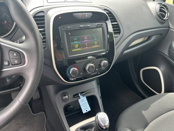 Vente en ligne Renault Captur Captur TCe 90 E6C au prix de 12 390 €