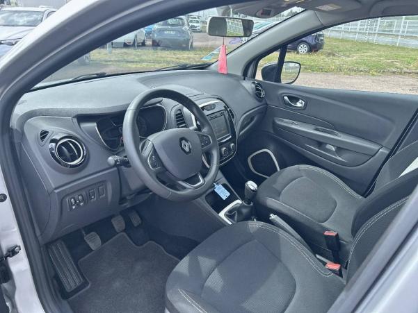 Vente en ligne Renault Captur Captur TCe 90 E6C au prix de 12 390 €