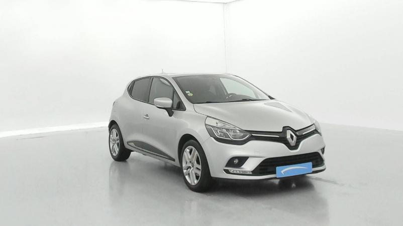 Vente en ligne Renault Clio 4 Clio dCi 90 E6C au prix de 12 990 €