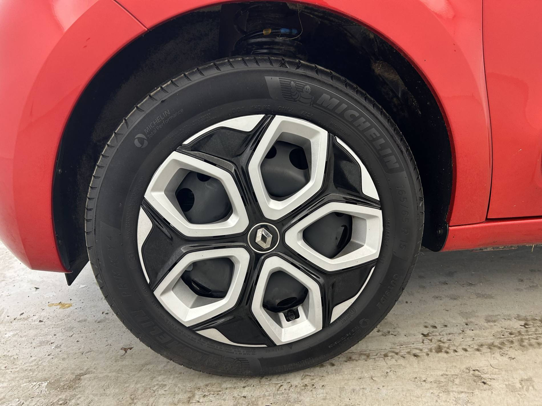 Vente en ligne Renault Twingo 3  SCe 65 au prix de 13 490 €