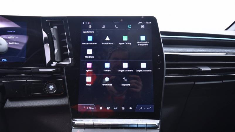 Vente en ligne Renault Espace Espace E-Tech hybrid 200 au prix de 39 990 €