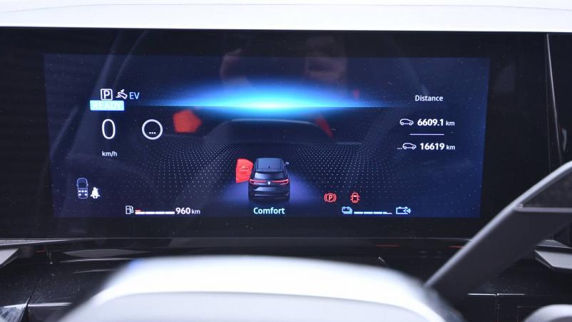 Vente en ligne Renault Espace Espace E-Tech hybrid 200 au prix de 39 990 €