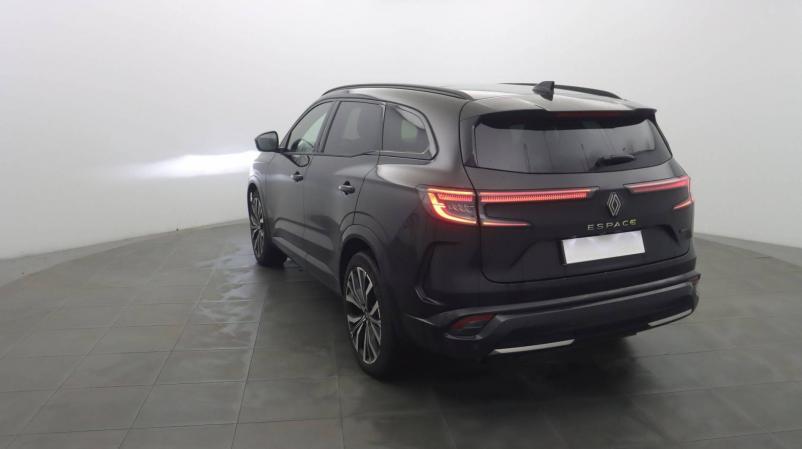 Vente en ligne Renault Espace Espace E-Tech hybrid 200 au prix de 39 990 €