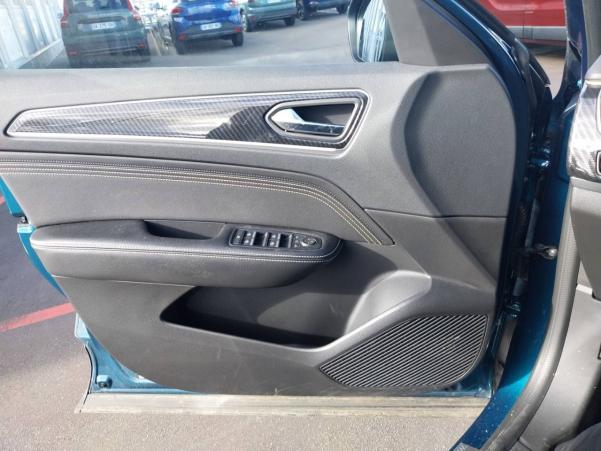 Vente en ligne Renault Arkana  E-Tech hybride 145 - 22 au prix de 26 990 €