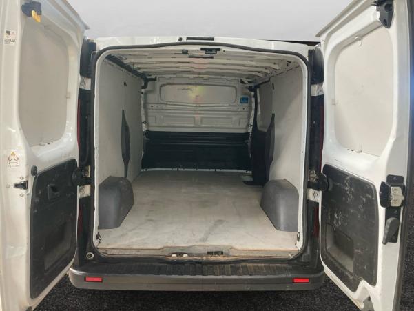 Vente en ligne Renault Trafic 3 Fourgon TRAFIC FGN L2H1 3000 KG BLUE DCI 130 au prix de 27 990 €