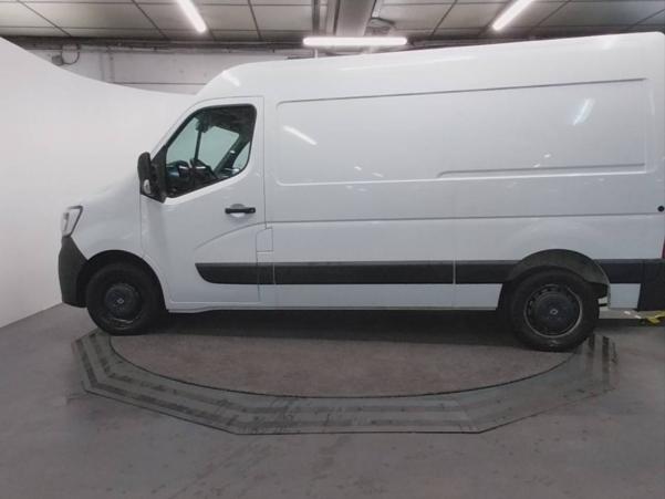 Vente en ligne Renault Master 3 Fourgon MASTER FGN TRAC F3300 L2H2 DCI 135 au prix de 20 890 €