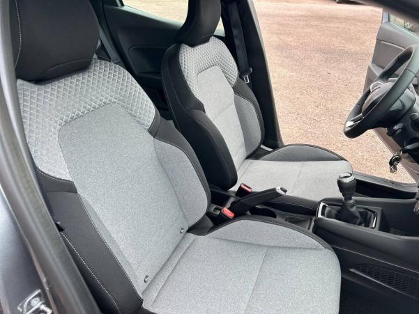 Vente en ligne Renault Clio 5 Clio TCe 100 GPL au prix de 17 490 €