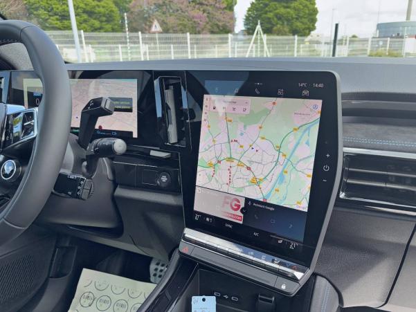Vente en ligne Renault Austral  E-Tech hybrid 200 au prix de 38 990 €