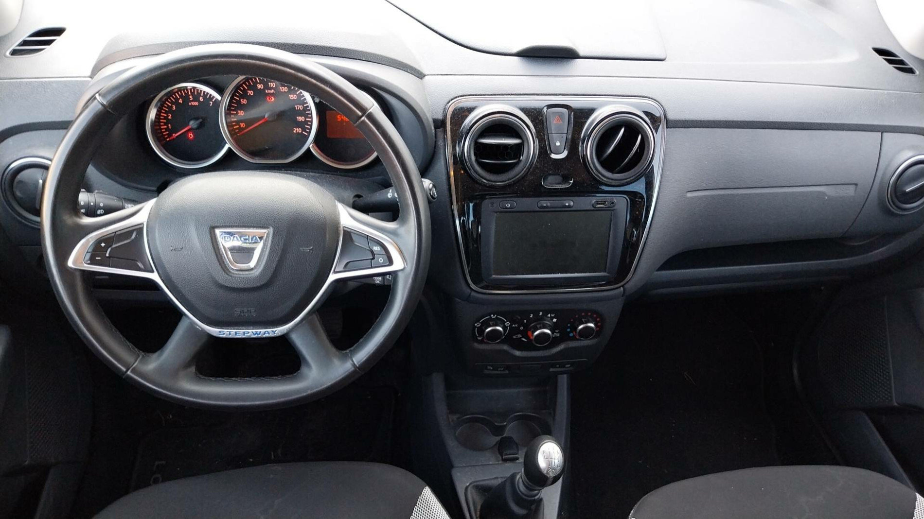 Vente en ligne Dacia Lodgy  Blue dCi 115 7 places au prix de 15 990 €