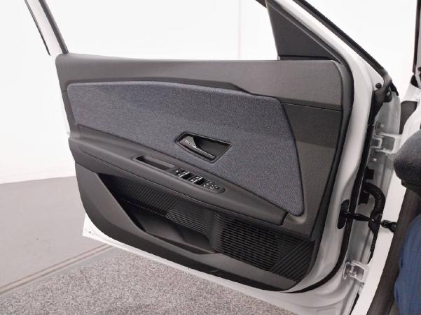 Vente en ligne Renault R5 E-Tech  120 ch autonomie urbaine au prix de 27 900 €