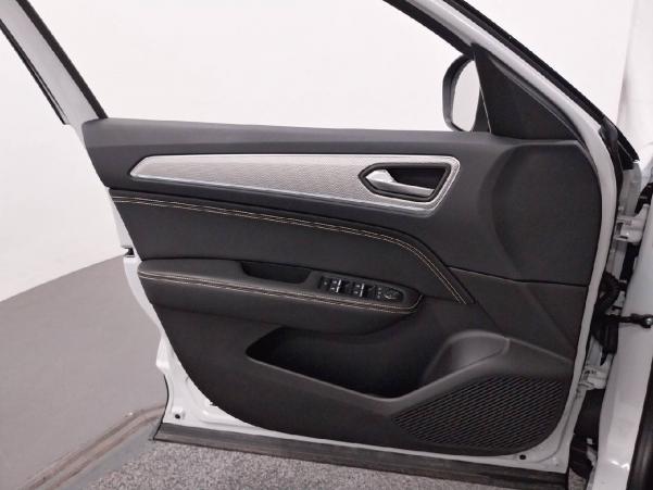 Vente en ligne Renault Arkana  E-Tech full hybrid 145 GSR2 au prix de 32 103 €