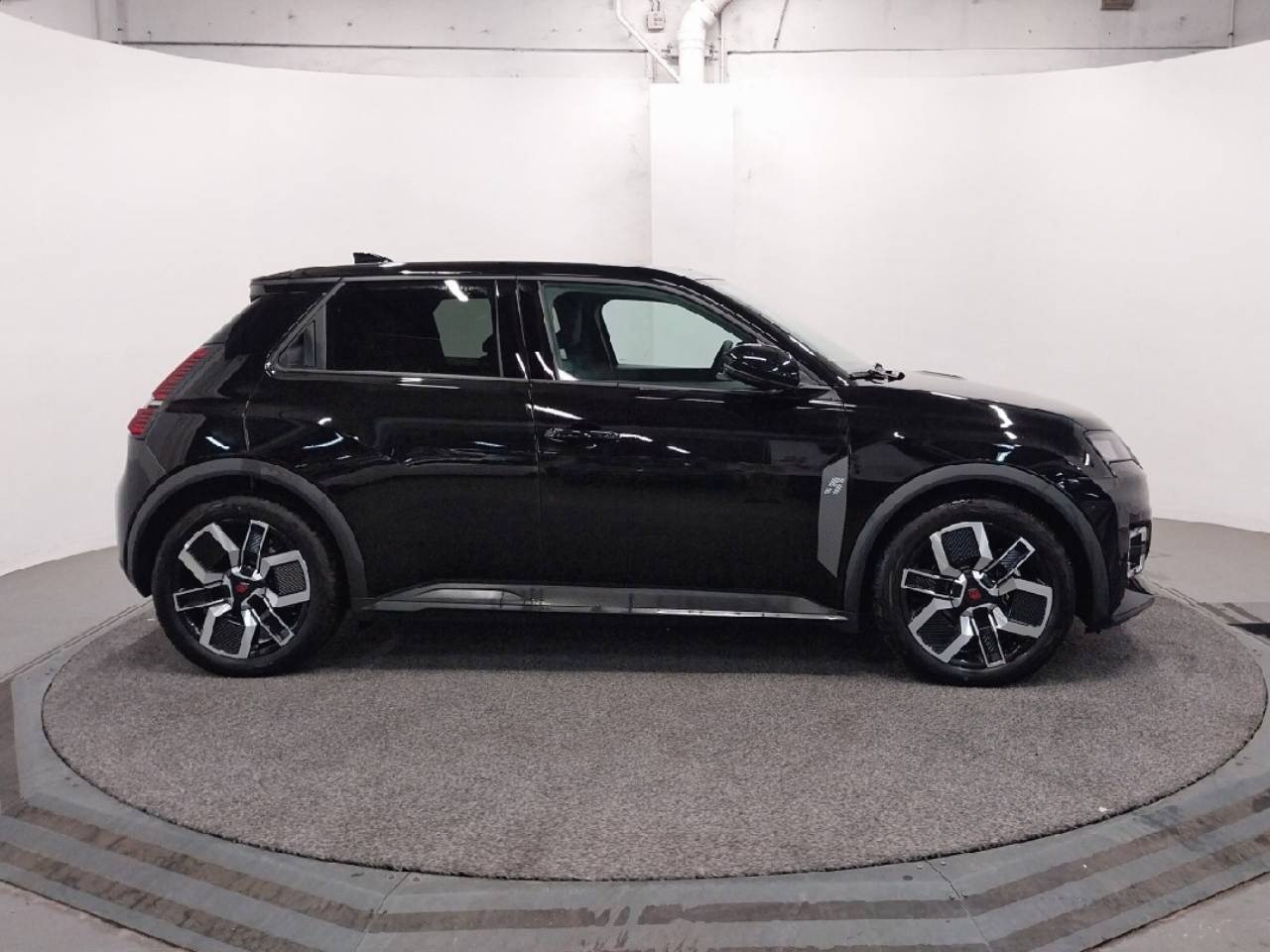 Vente en ligne Renault R5 E-Tech  120 ch autonomie urbaine au prix de 27 590 €