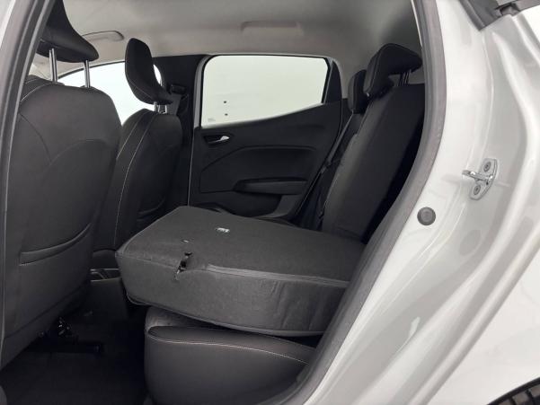 Vente en ligne Renault Clio 5 Clio Blue dCi 100 au prix de 17 590 €