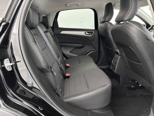 Vente en ligne Renault Arkana  mild hybrid 140 EDC FAP - 22 au prix de 19 990 €