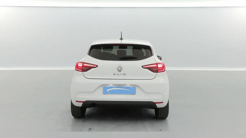 Vente en ligne Renault Clio 5 Clio Blue dCi 100 au prix de 17 590 €