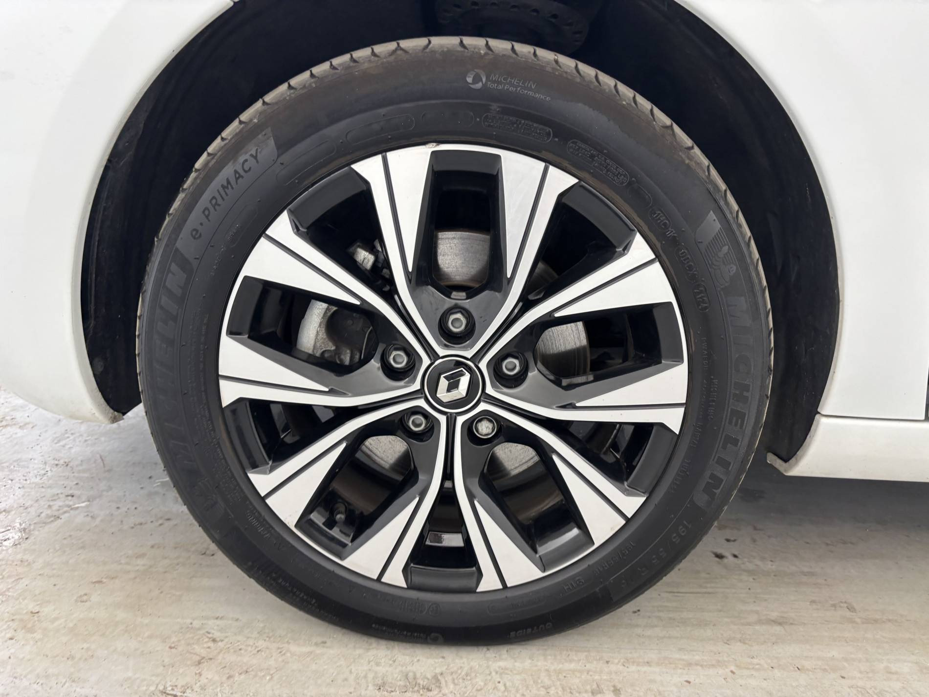 Vente en ligne Renault Zoé Zoe R110 - 22B au prix de 11 990 €