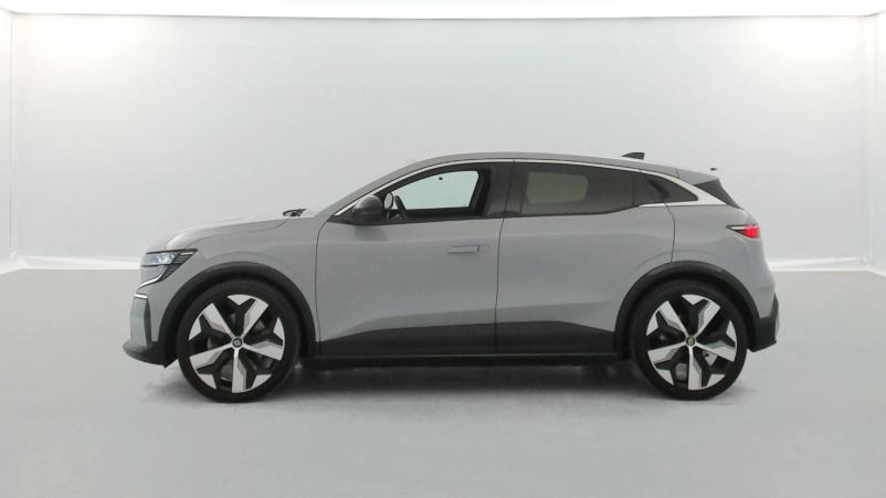 Vente en ligne Renault Megane E-Tech  EV60 220 ch super charge au prix de 25 490 €