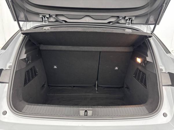 Vente en ligne Renault Megane E-Tech  EV60 220 ch super charge au prix de 25 490 €