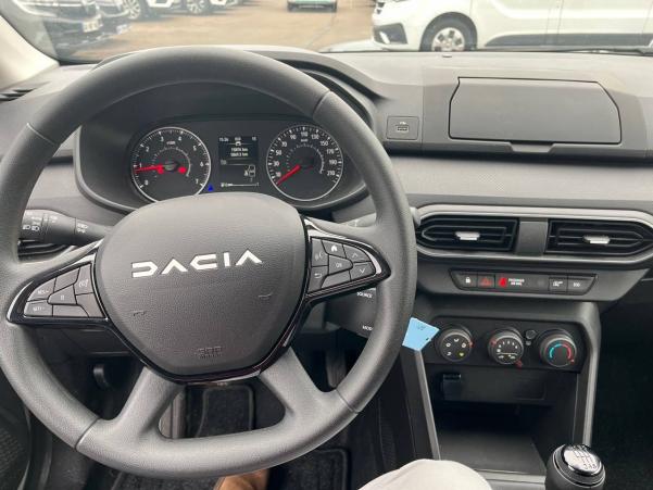 Vente en ligne Dacia Jogger  TCe 110 5 places au prix de 18 990 €