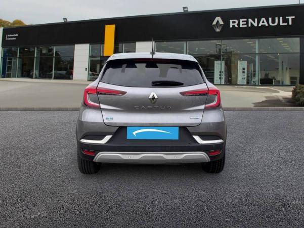 Vente en ligne Renault Captur  E-Tech Plug-in 160 au prix de 18 490 €