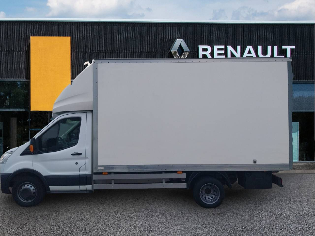 Vente en ligne Ford Transit  P350 L3 RJ HD 2.2 TDCI 155 au prix de 17 490 €