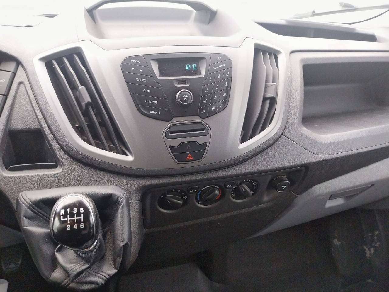 Vente en ligne Ford Transit  P350 L3 RJ HD 2.2 TDCI 155 au prix de 17 490 €