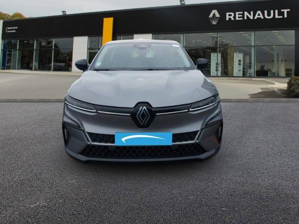 Vente en ligne Renault Megane E-Tech  EV60 220 ch super charge au prix de 25 990 €