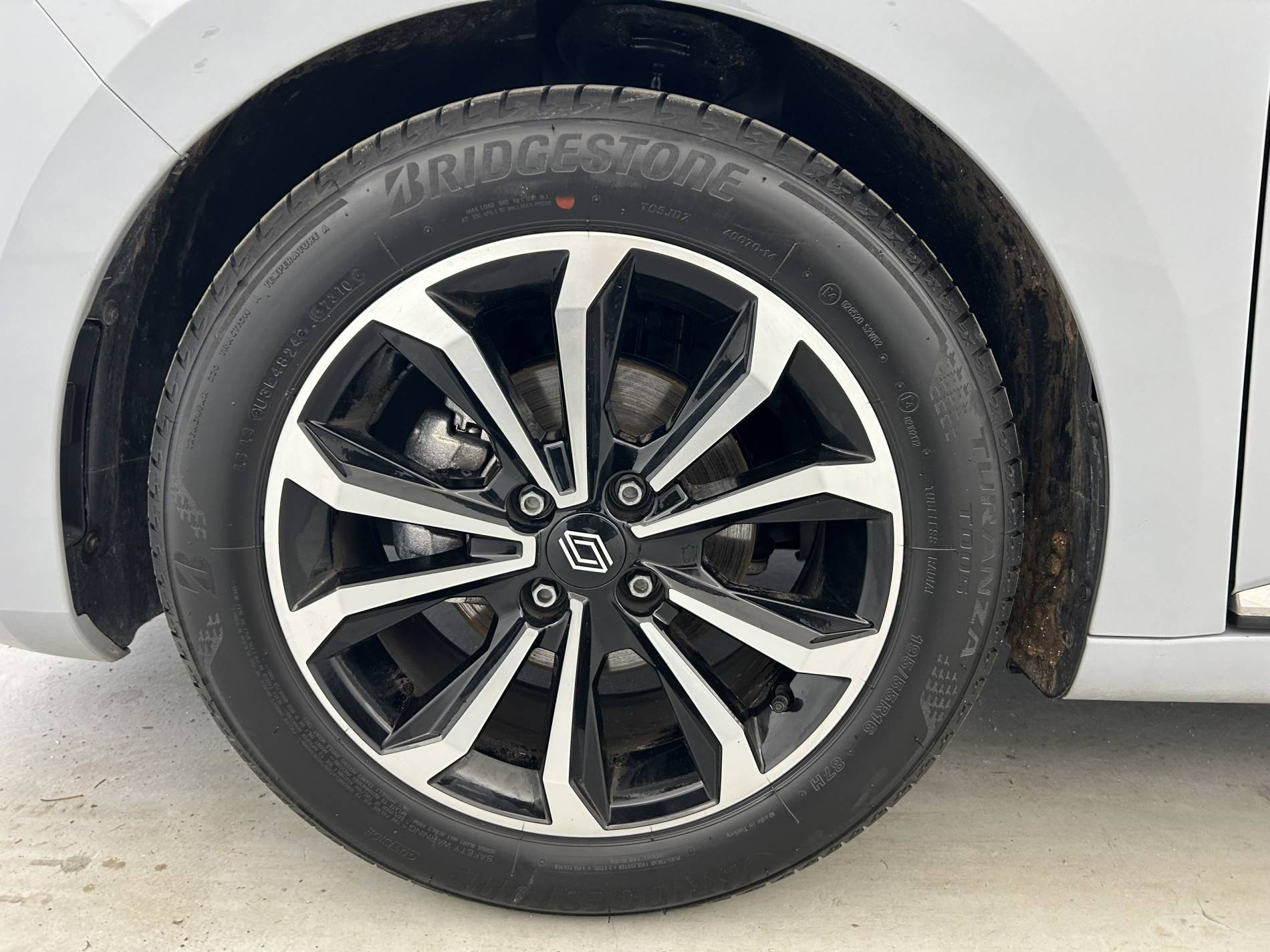 Vente en ligne Renault Clio 5 Clio TCe 90 ch GSR2 au prix de 18 590 €