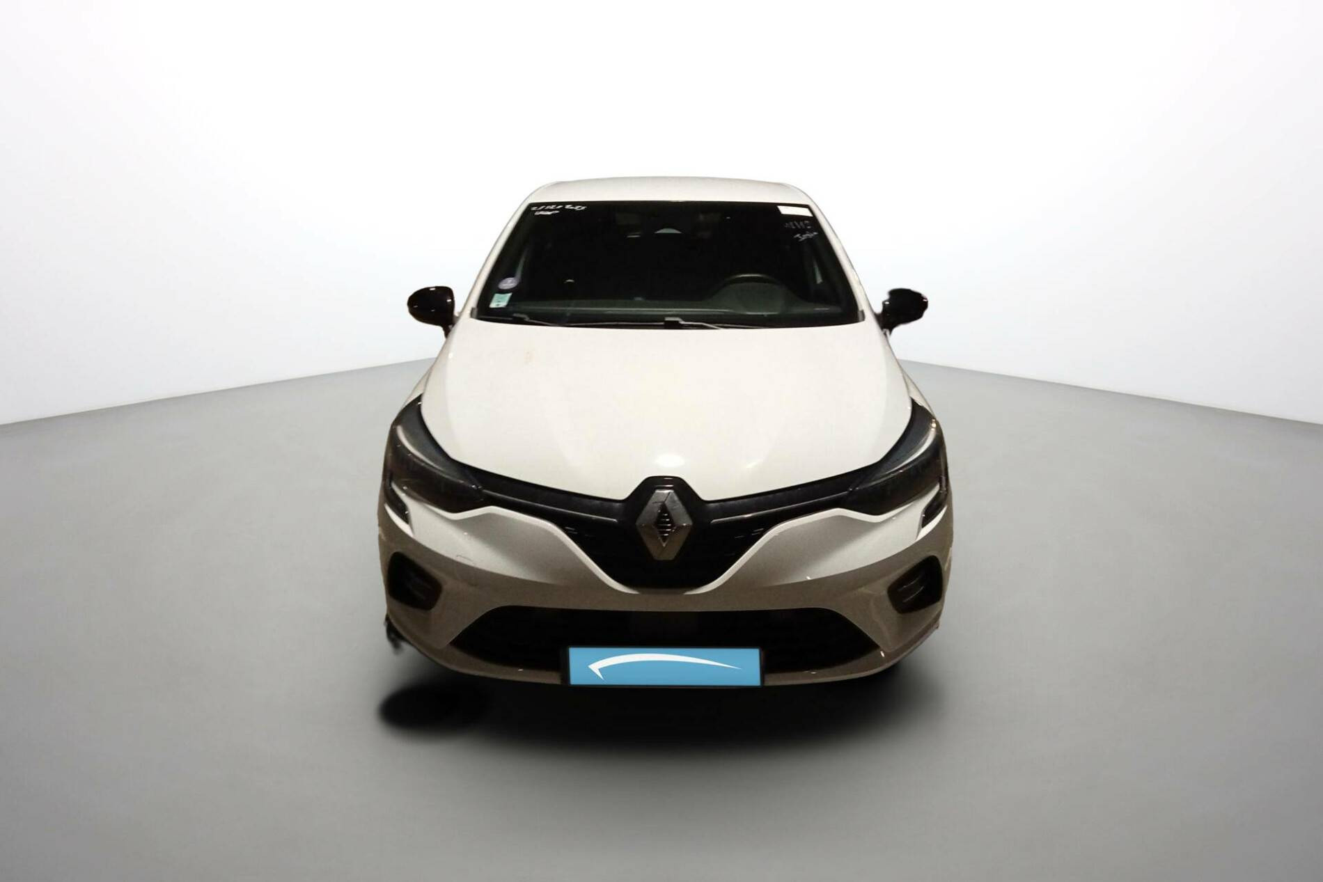 Vente en ligne Renault Clio 5 Clio TCe 90 - 21N au prix de 14 990 €