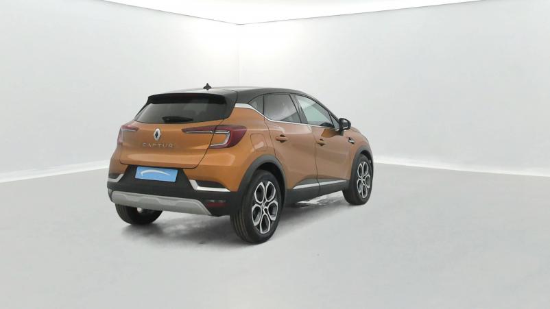 Vente en ligne Renault Captur  TCe 140 - 21 au prix de 17 990 €